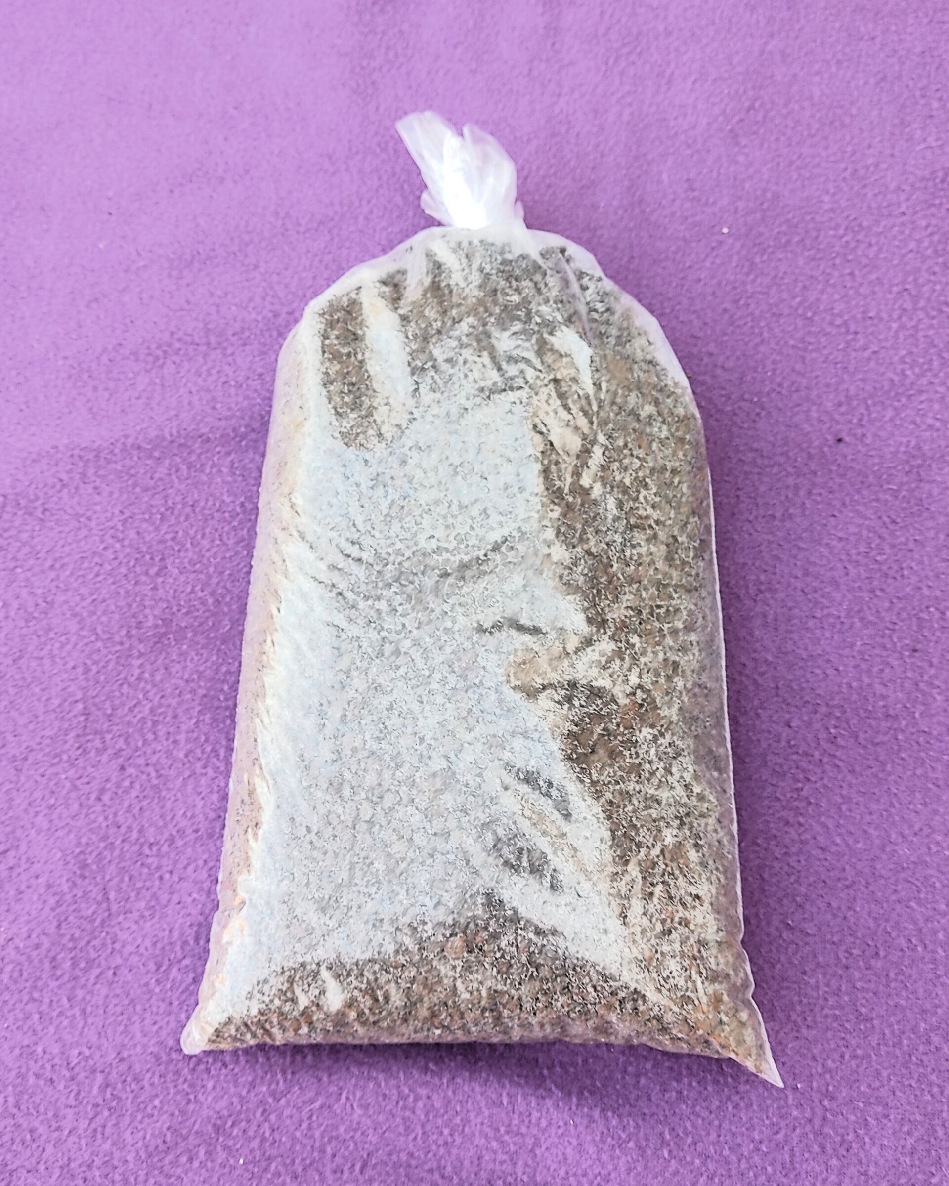Grava volcánica - bolsa 1 litro - 3